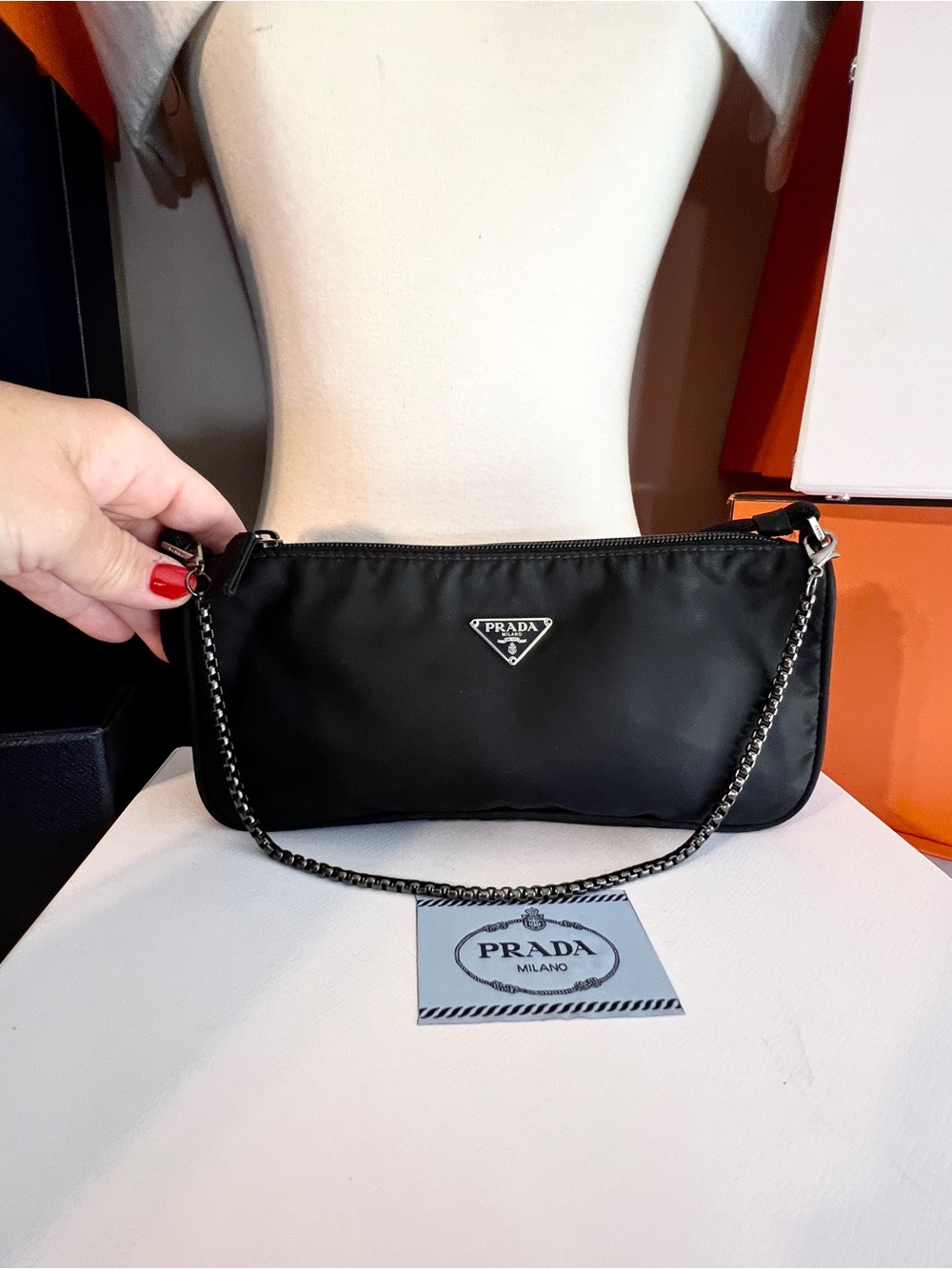 Prada⭐️Black Re-Nylon Shoulder or tote Bag! Excellent condition! - Picture 6 of 11